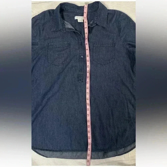 Liz Claiborne top Blue Denim Chambray Polka dot Roll Sleeve Shirt Woman’s size L - Picture 10 of 12